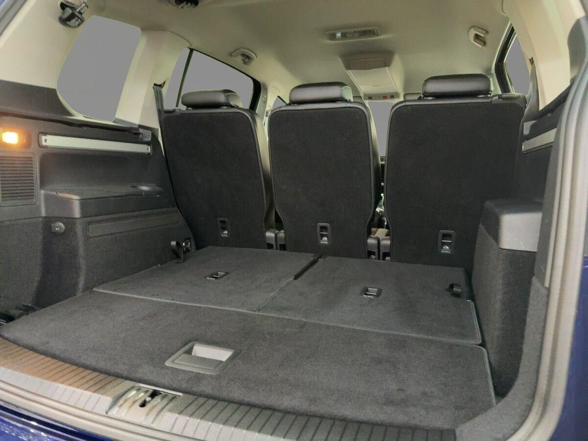 Volkswagen Touran GOAL 1.5 TSI NAV KAM 7S PDC SHZ DAB+ ACC Volkswagen Touran GOAL 1.5 TSI NAV KAM 7S PDC SHZ DAB+ ACC