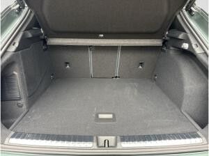 Audi Q3 SUV S line e-hybrid S tro 360°+HuD+Pano