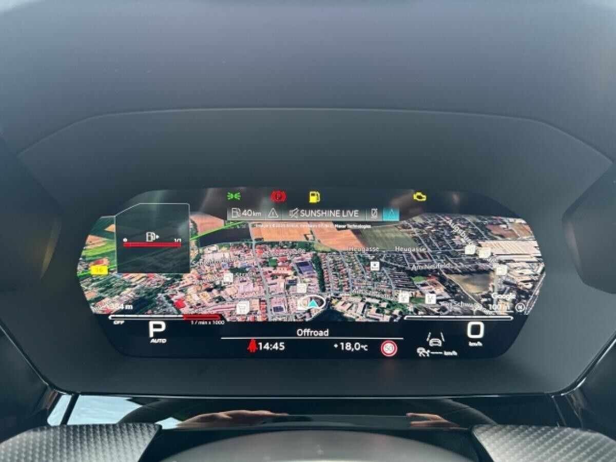 Audi RS3 Sportback qu S tro 360°+HuD+Navi+Matrix+Pano