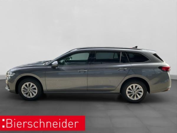 Skoda Superb Combi 2.0 TDI DSG Essence - SOFORT VERFÜGBAR - AHK VORB. SUNSET SITZHEIZUNG