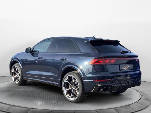 Audi RS Q8 SUV RS Sportabgasanlage, AHK, Optik schwarz, Keramik, Standh., 23", RS Designpaket grau Plus