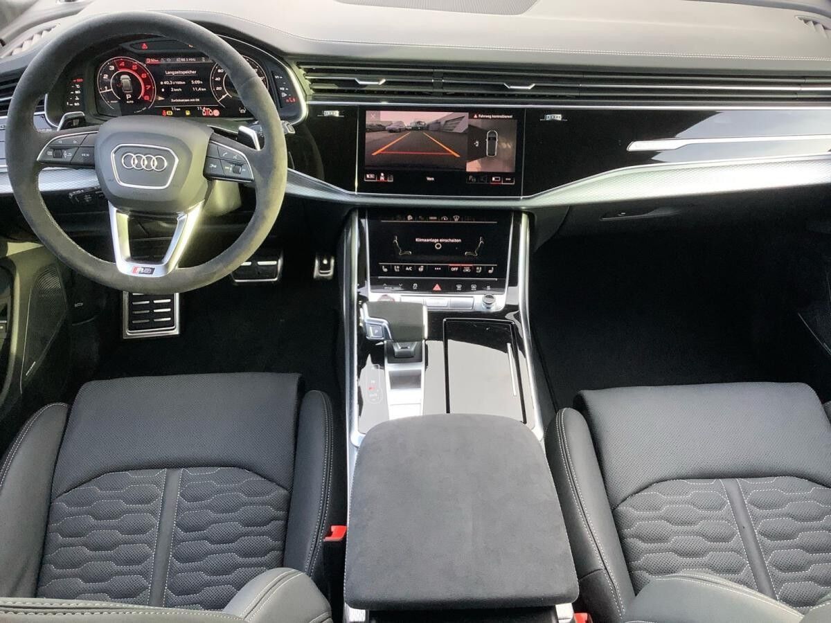 Audi RS Q8 SUV performance tiptronic Audi RS Q8 SUV performance tiptronic