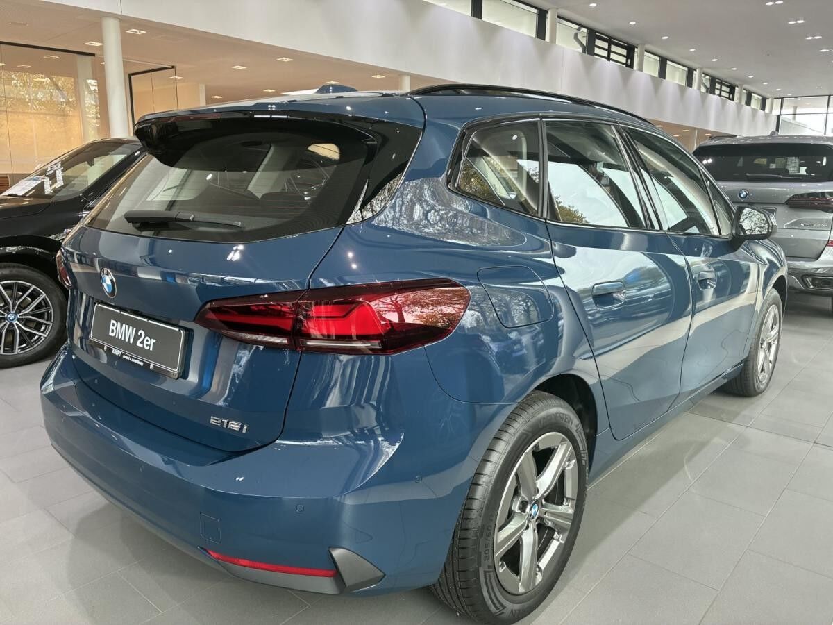 BMW 216 i DAB LED RFK Parkassistent Klimaaut. Shz