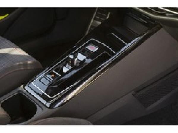 Volkswagen Golf GTI 2,0 l TSI  SOFORT VERFÜGBAR