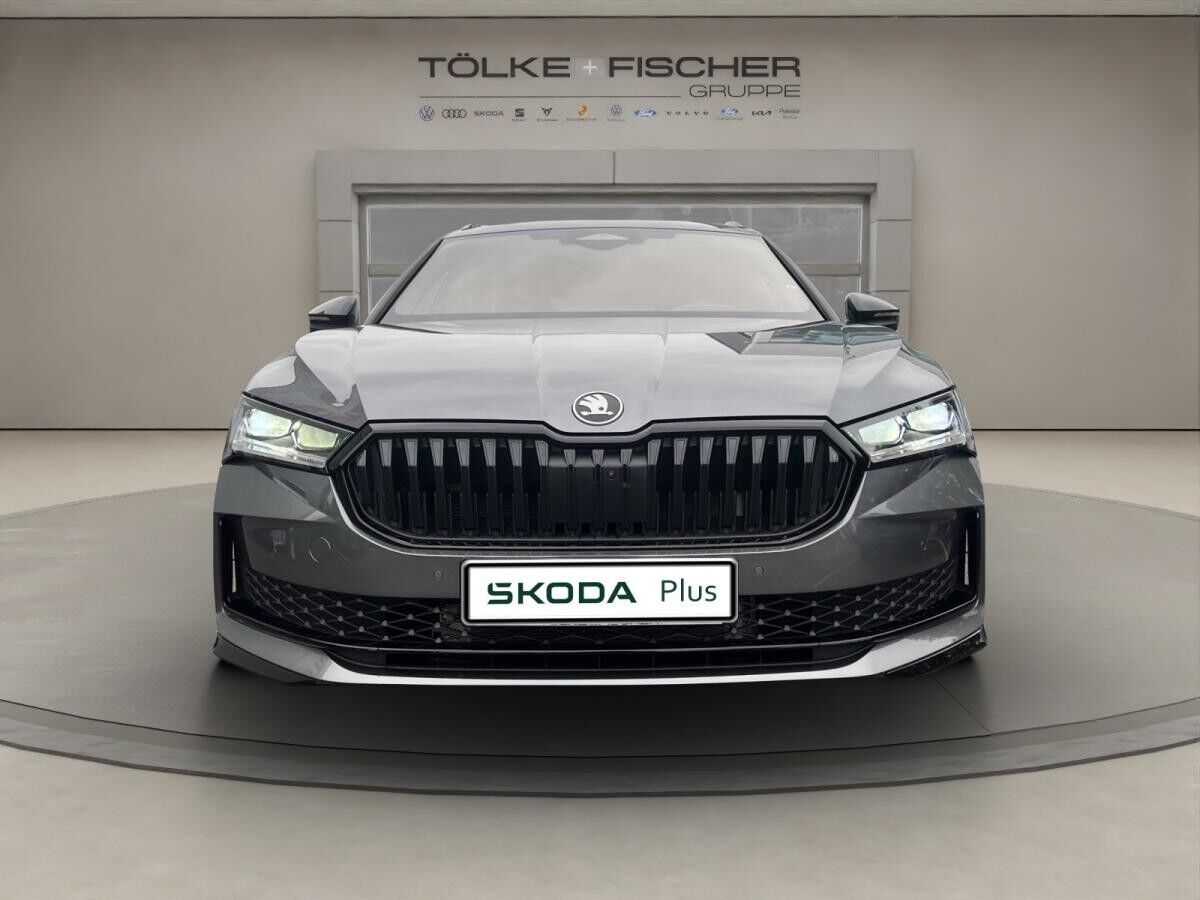Skoda Superb Combi Sportline SOFORT VERFÜGBAR! Navi DCC Pano AHK 360°