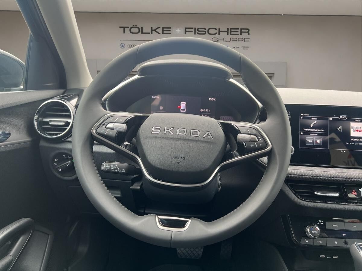 Skoda Fabia Tour SOFORT VERFÜGBAR! ACC Kamera DynLicht LM