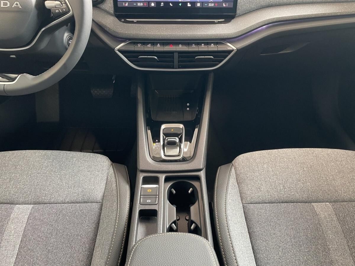 Skoda Octavia Combi Tour SOFORT VERFÜGBAR! ACC AHK Navi 360° eHeck Matrix