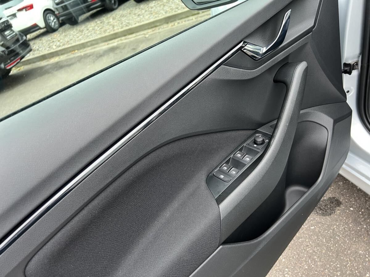 Skoda Kamiq 1.0 TSI SOFORT VERFÜGBAR! Klima Virtual LED PDC SHZ SpurH