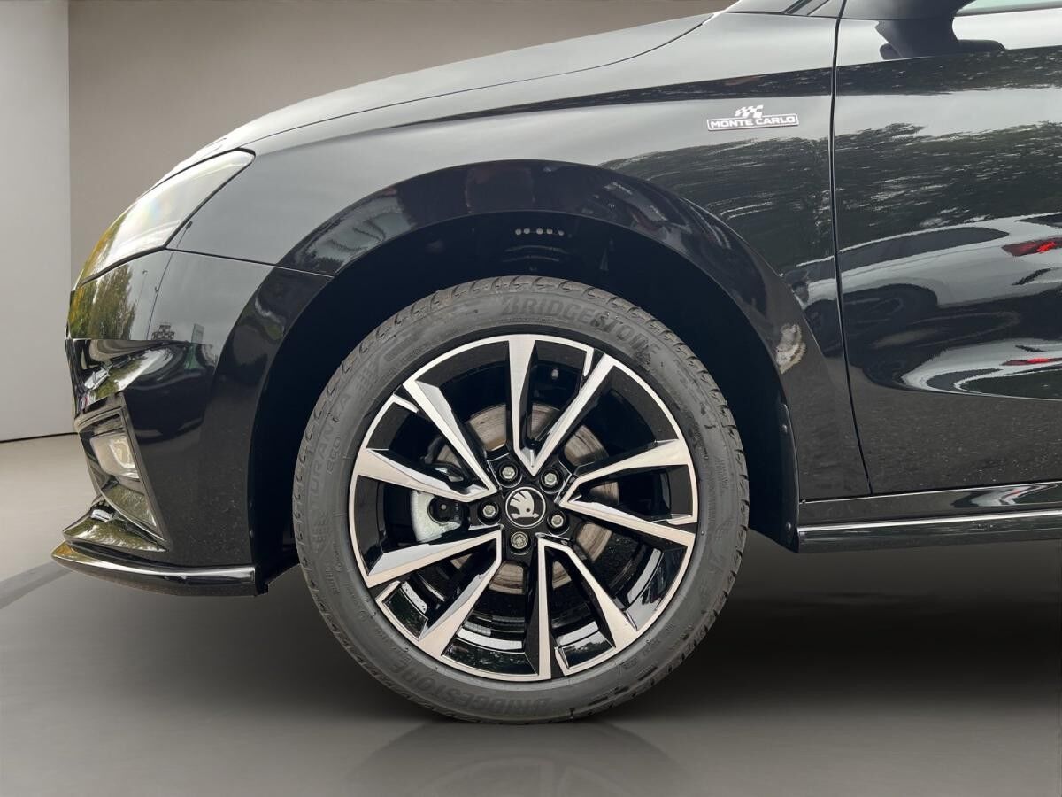 Skoda Fabia Monte Carlo SOFORT VERFÜGBAR! LED Kamera Virtual Display PDC