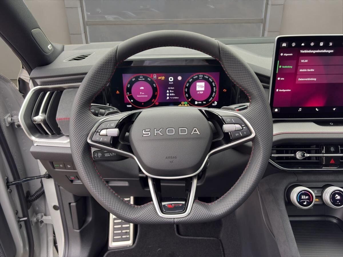 Skoda Kodiaq RS SOFORT VERFÜGBAR ! Navi DCC Pano AHK 360°