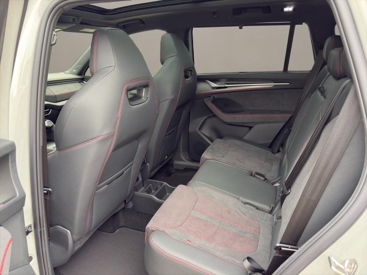 Skoda Kodiaq RS SOFORT VERFÜGBAR ! Navi DCC Pano AHK 360°