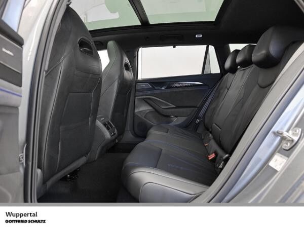 Volkswagen Passat R-Line 2.0 TDI 4Motion  (Wuppertal)