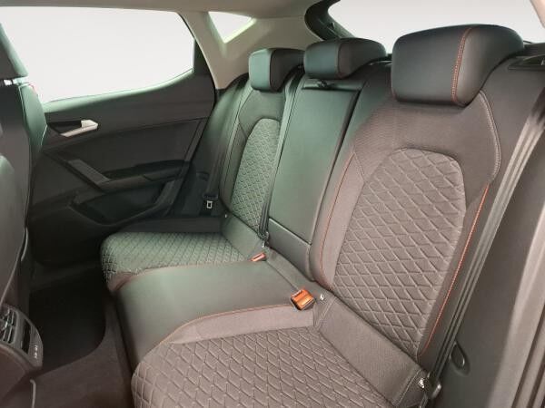 Seat Leon 1.5 eTSI FR Matrix RFK ACC SHZ CarPlay