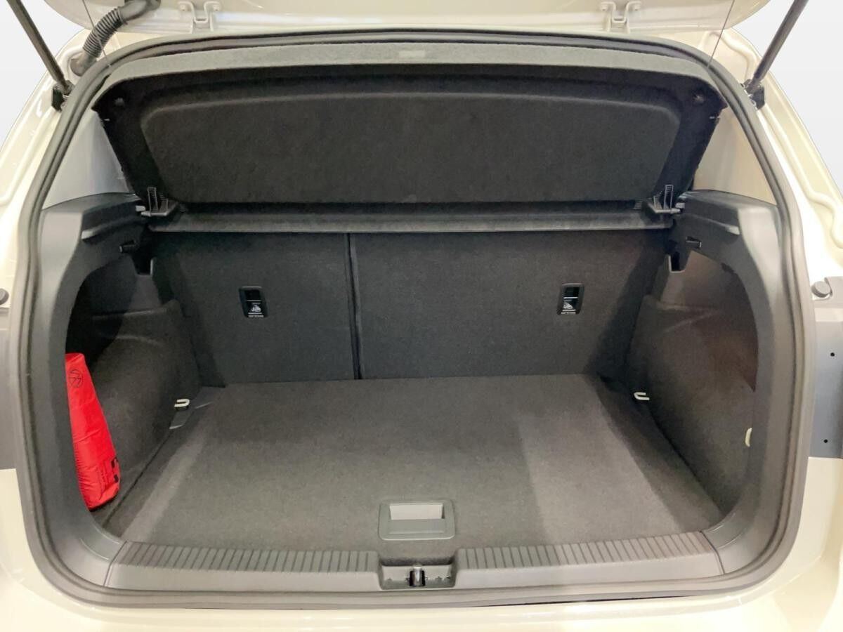 Volkswagen T-Cross Life 1.0 TSI 2xKlima ACC KlimaA LED PDC