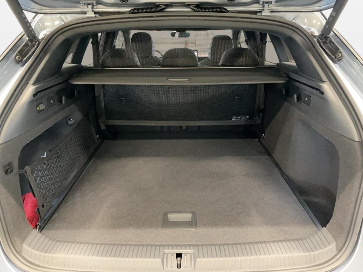 Volkswagen ID.7 Tourer Pro S 360 ACC AHK AUT Akustikglas