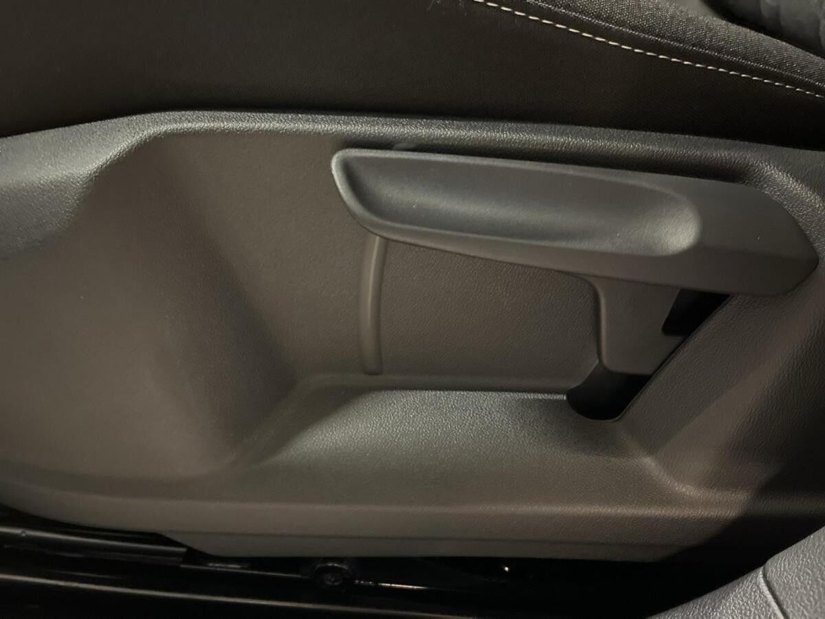 Volkswagen T-Cross Life 1.0 TSI 2xKlima ACC KlimaA LED Navi