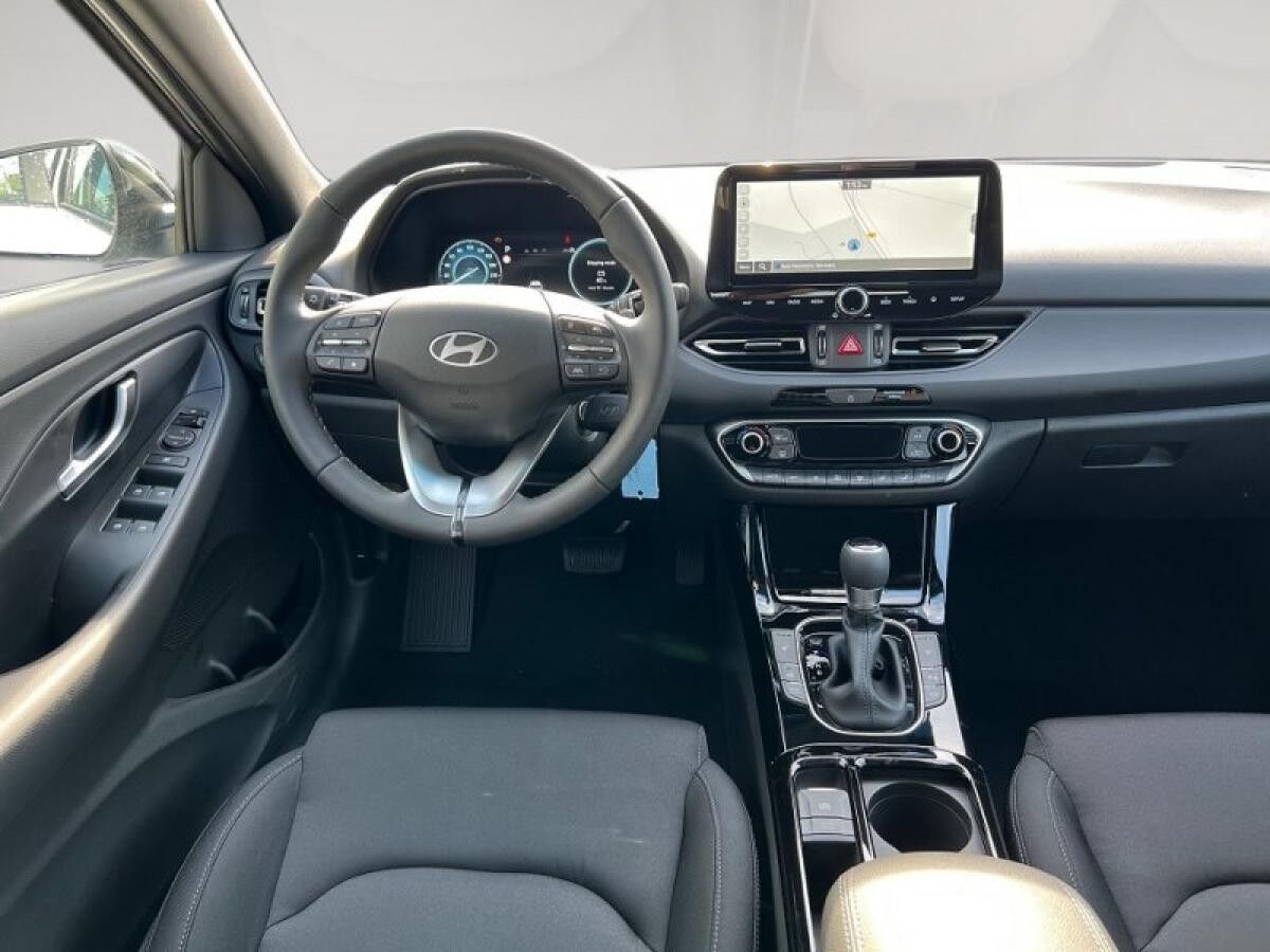 Hyundai i30 (MY25) 1.5 T-GDI (140PS) 7-DCT 2WD ADVANTAGE