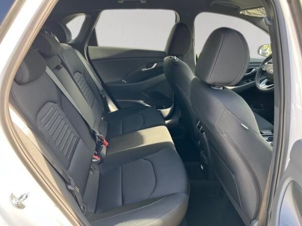 Hyundai i30 (MY25) 1.5 T-GDI (140PS) 7-DCT 2WD ADVANTAGE