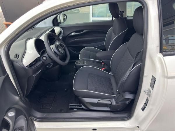 Fiat 500e Icon 42 kWh in 2 Farben Verfügbar Abholung Mannheim