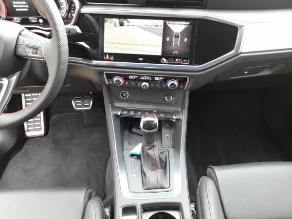 Audi Q3 Sportback 40 TDI quattro S-Line Matrix STH 20