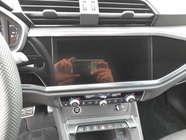 Audi Q3 40 TDI quattro S-Line AHK RFK 19 Adap.Fahrwe