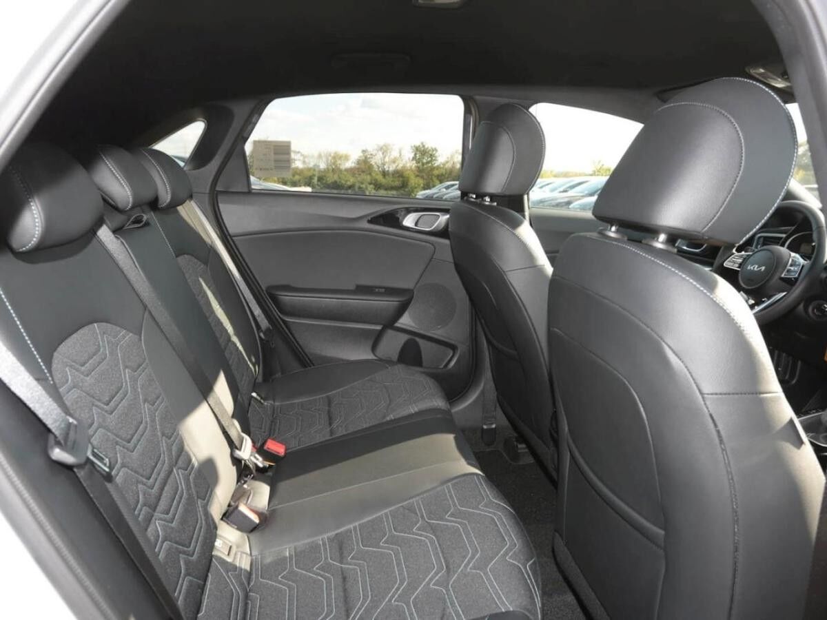 Kia Ceed 1.5T  Nightline ⚡Sonderaktion⚡ Sofort verfügbar ⚡