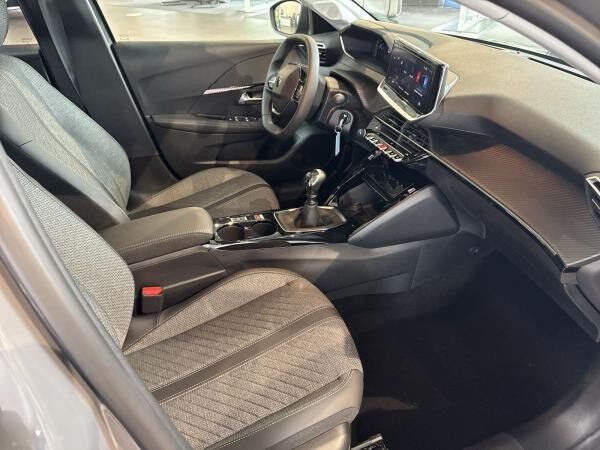 Peugeot 208 ALLURE PT100 LED/CARPLAY/SHZ/PDC