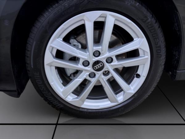 Audi A3 Limousine 35 TDI ADVANCED KAMERA KLIMA LM18 NAVI