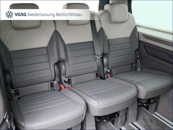 Volkswagen Multivan Life Lang AHK RearView ACC Navi Bluetooth