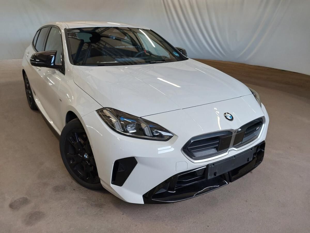 BMW 135 xDrive 360 Kamera*Memory*Harman Kardon*