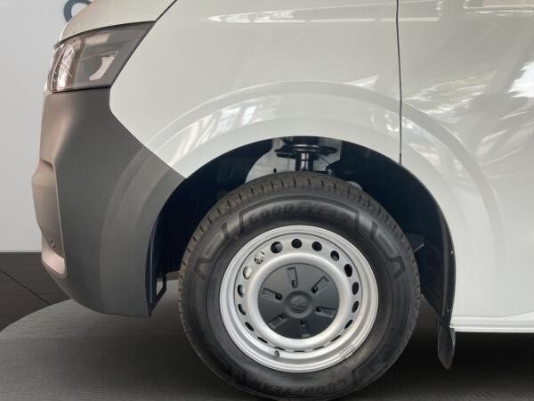 Volkswagen Transporter Kombi 2,0 l TDI Radst. 3100mm *sofort verfügbar*