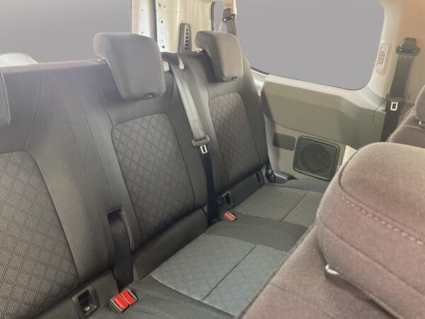 Volkswagen Transporter Kombi 2,0 l TDI Radst. 3100mm *sofort verfügbar*