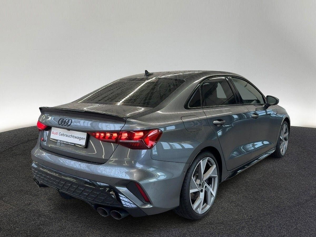 Audi S3 Limousine 2.0 TFSI Matrix Pano SONOS Kamera