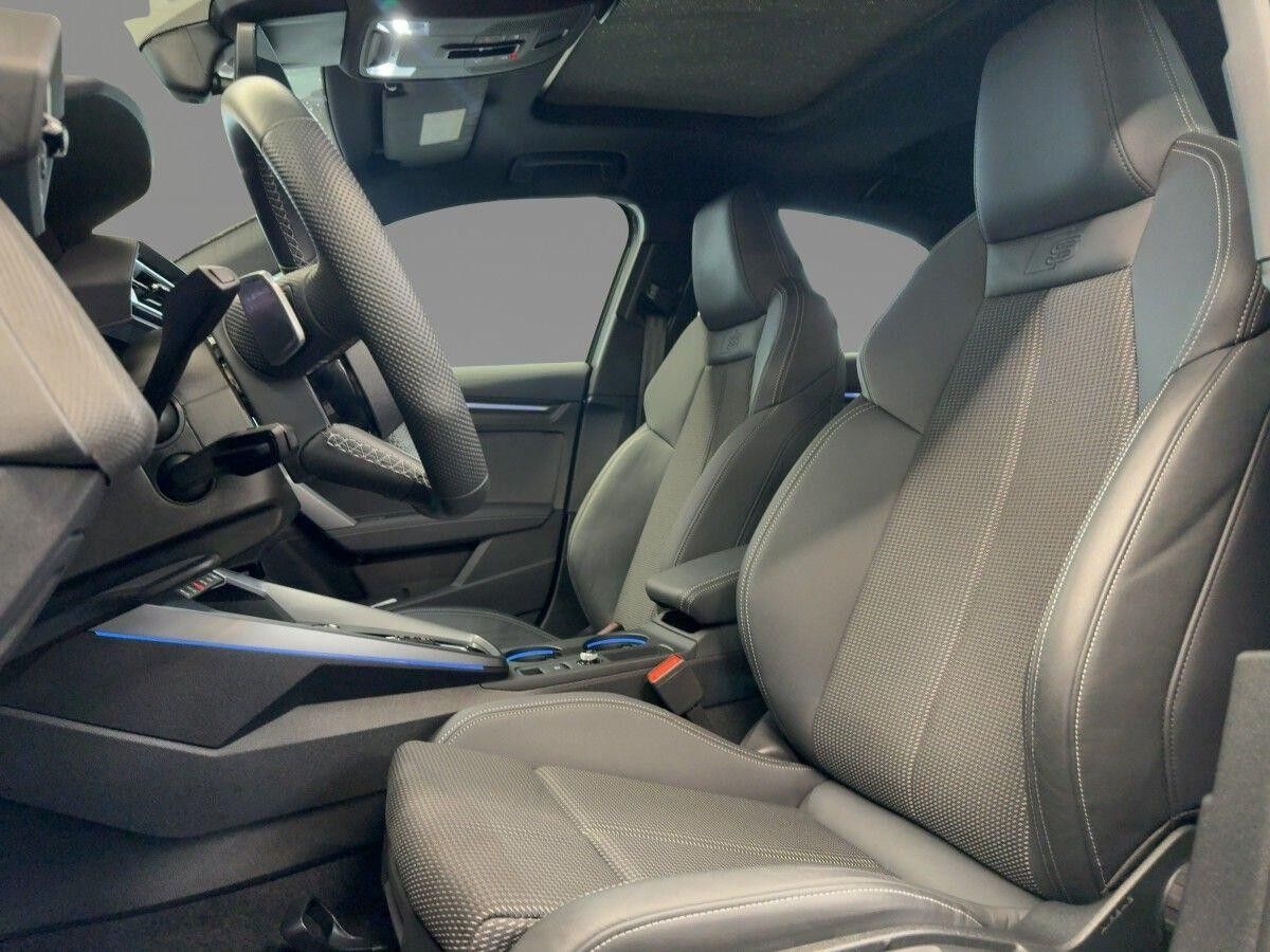 Audi S3 Limousine 2.0 TFSI Matrix Pano SONOS Kamera