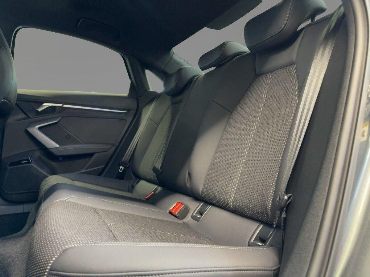 Audi S3 Limousine 2.0 TFSI Matrix Pano SONOS Kamera