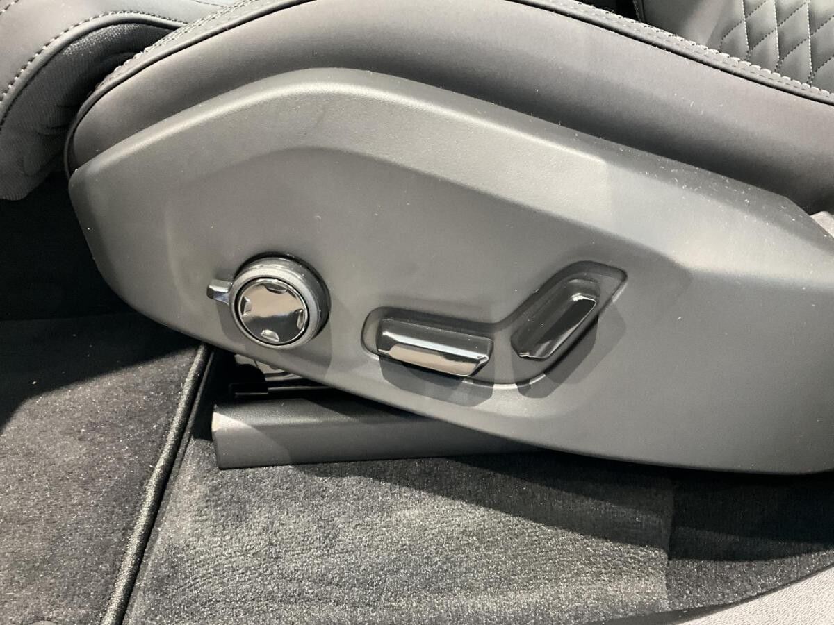 Volvo XC90 T8 Ultra Bright, Plug in Hybrid *Sofort Verfügbar*