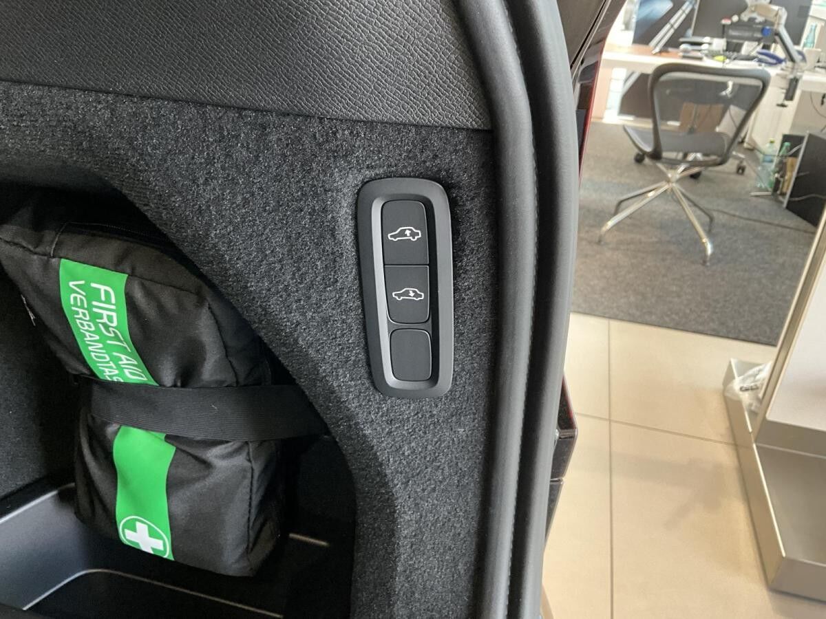 Volvo XC90 T8 Ultra Bright, Plug in Hybrid *Sofort Verfügbar*