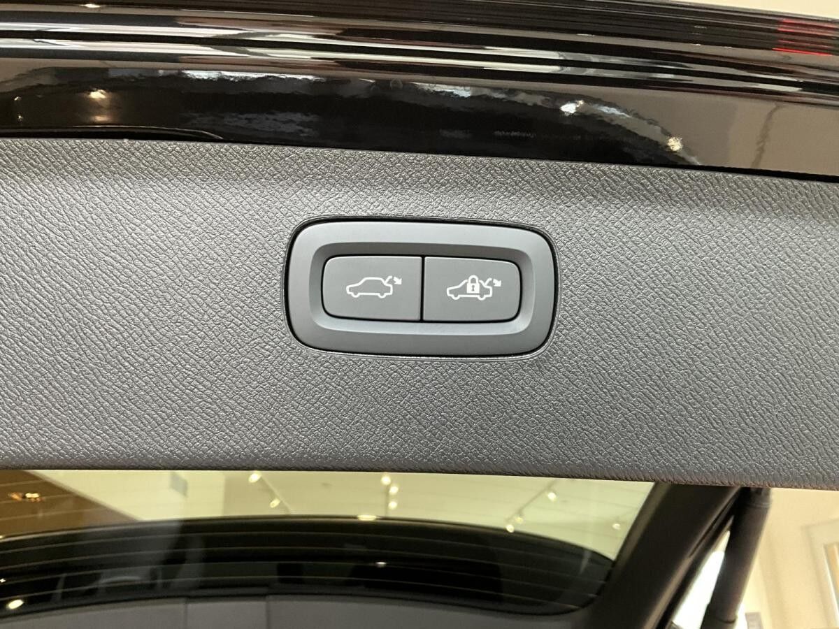 Volvo XC90 T8 Ultra Bright, Plug in Hybrid *Sofort Verfügbar*