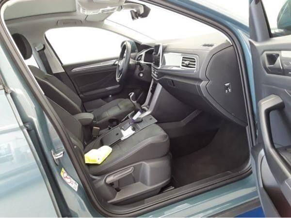 Volkswagen T-Roc Style 1.0 TSI 85kW - ACC LED Navi LM Panorama AHK Massage SHZ DAB+ Digital Cockpit Pro Kamera MFL