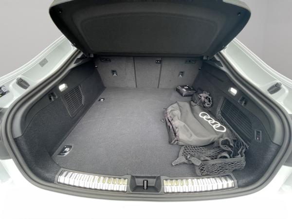 Audi A5 Lim e-hybrid qu. Matrix B&O Pano HuD AHK 360°