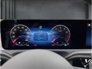 Mercedes-Benz CLA 200 Shooting Brake Special Edition Pano Distronic