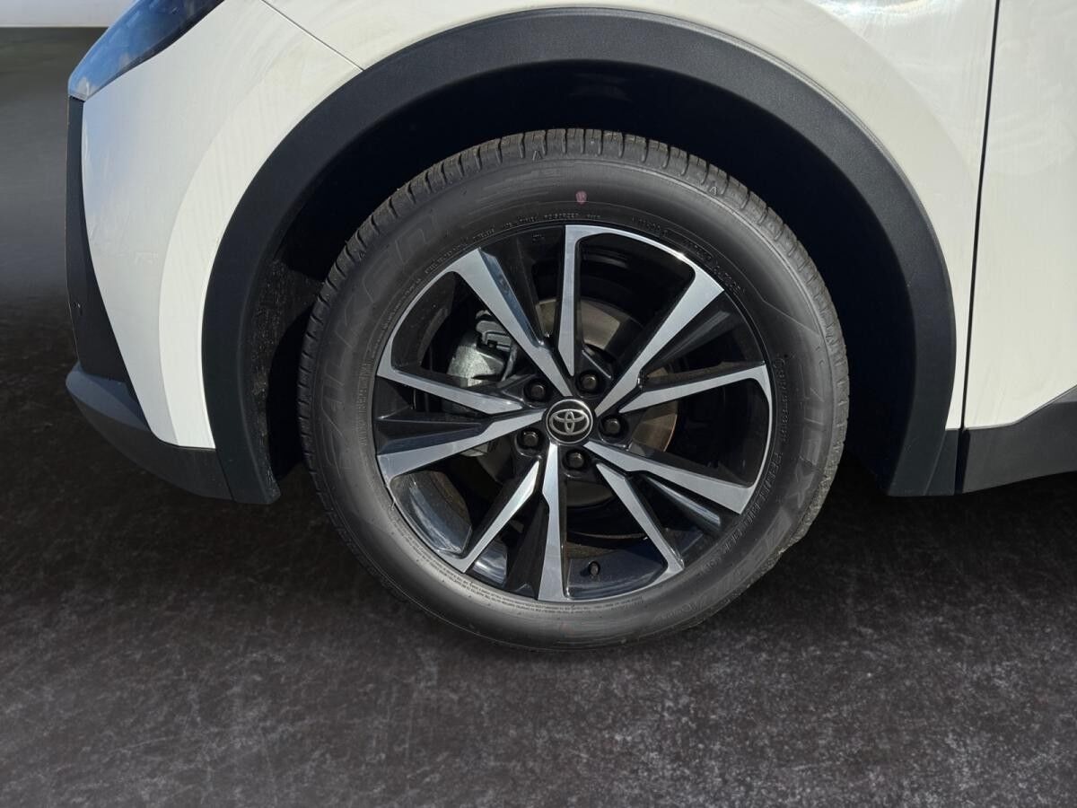 Toyota C-HR 2.0 Plug-In-Hybrid – Teamplayer – Technik Paket – CarPlay- Sonderaktion