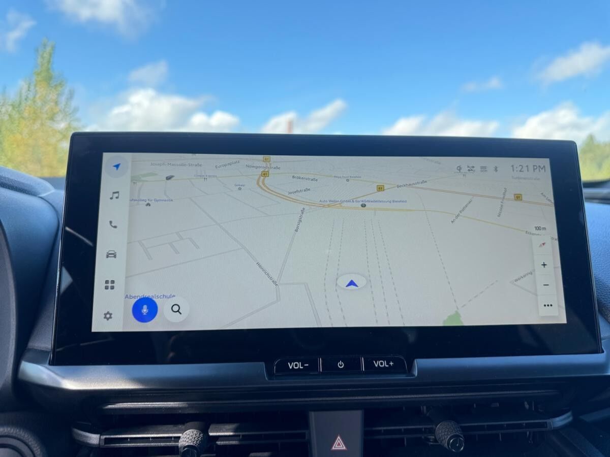 Toyota C-HR 2.0 Plug-In-Hybrid – Teamplayer – Technik Paket – CarPlay- Sonderaktion