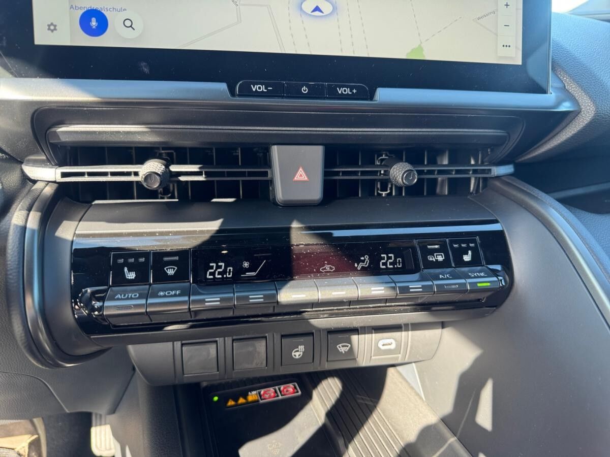 Toyota C-HR 2.0 Plug-In-Hybrid – Teamplayer – Technik Paket – CarPlay- Sonderaktion