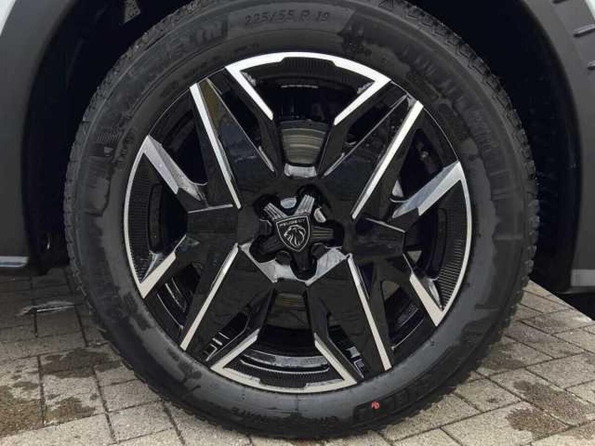 Peugeot 3008 Allure Business +Allwetter+Navi+B2B Kracher