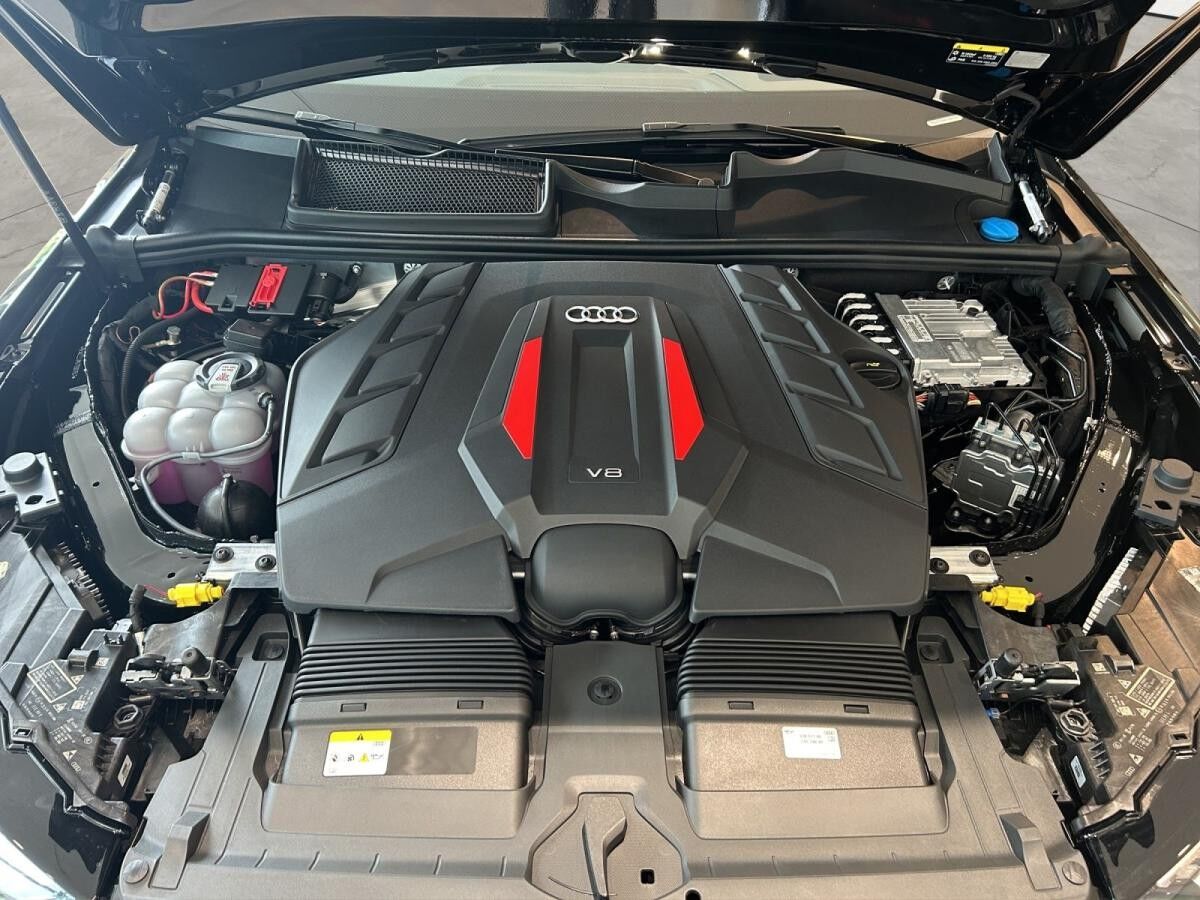 Audi SQ7 SUV TFSI 373 kW tiptronic (MT)