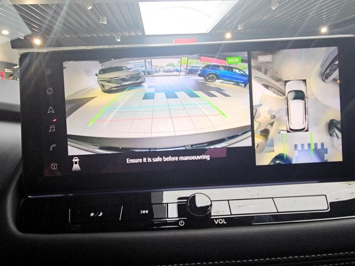 Nissan X-Trail N-Connecta❗❗Head-Up// 19"//Mild-Hybrid❗❗