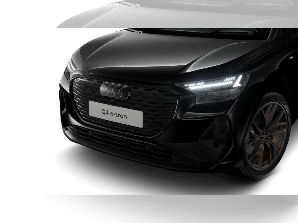 Audi e-tron Q4 45 e-tron / HuD, AHK, edtition S line, Assistenzpaket