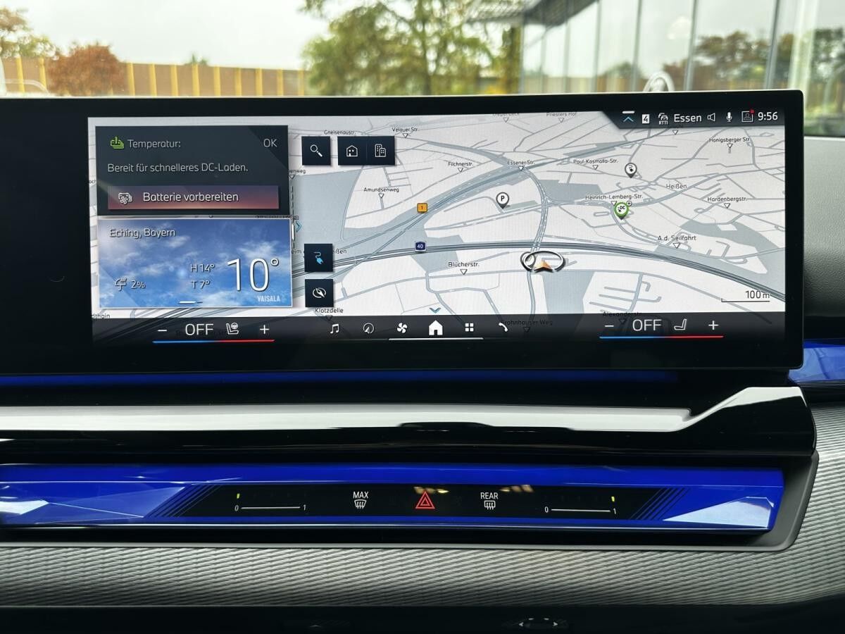 BMW i5 eDrive40 Touring M Sport //Autobahnassistent Pano