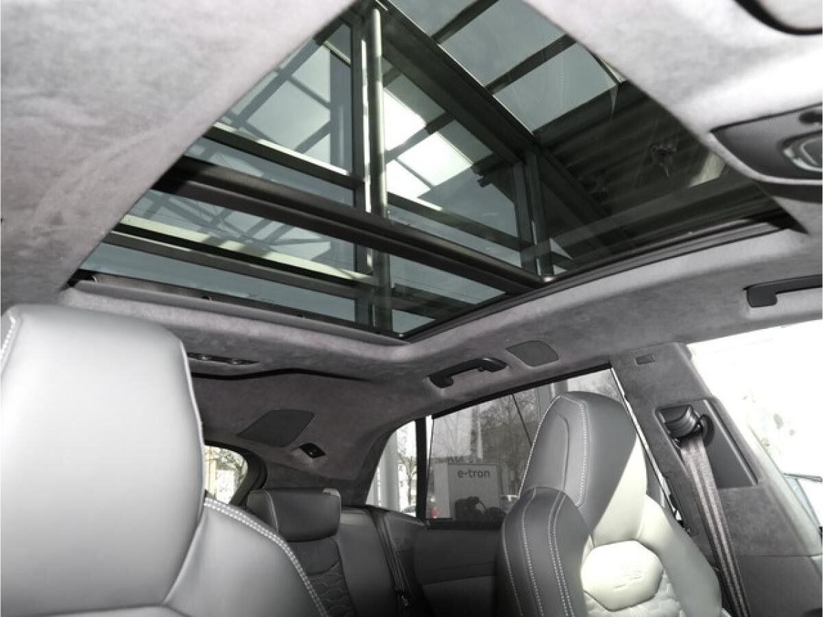 Audi RS Q8 Performance 305 km/h, Pano, Head-up, LM23